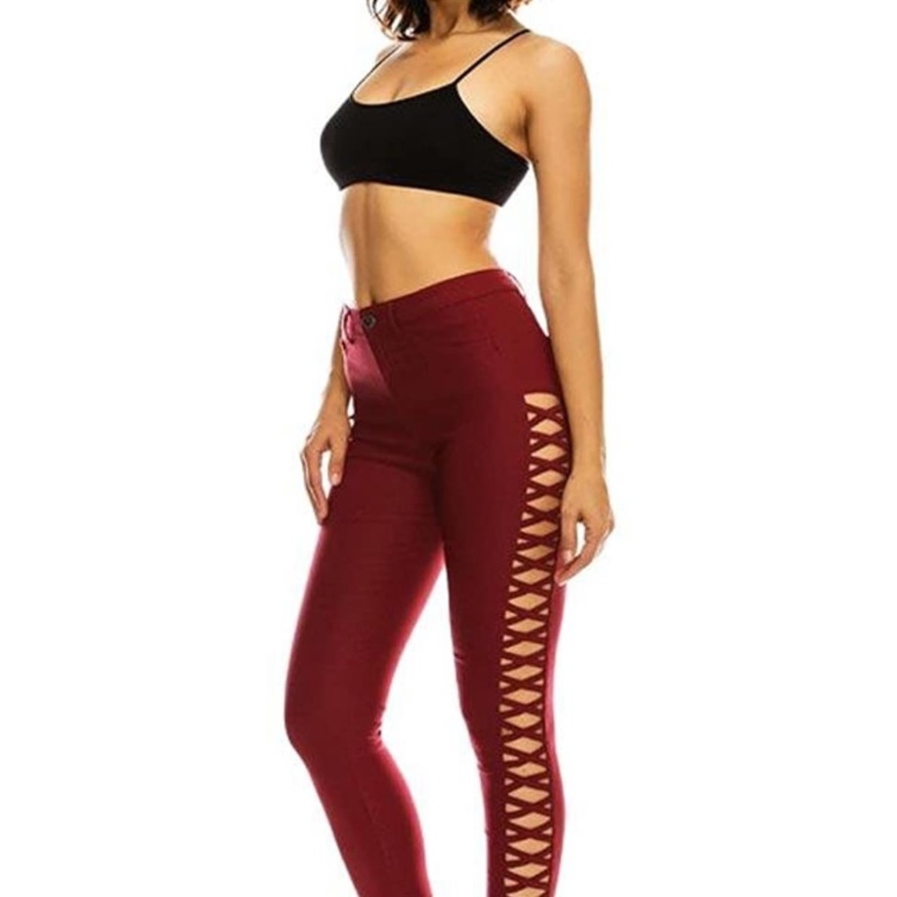 NWOT! GREEN Side Cutout Skinny Pants